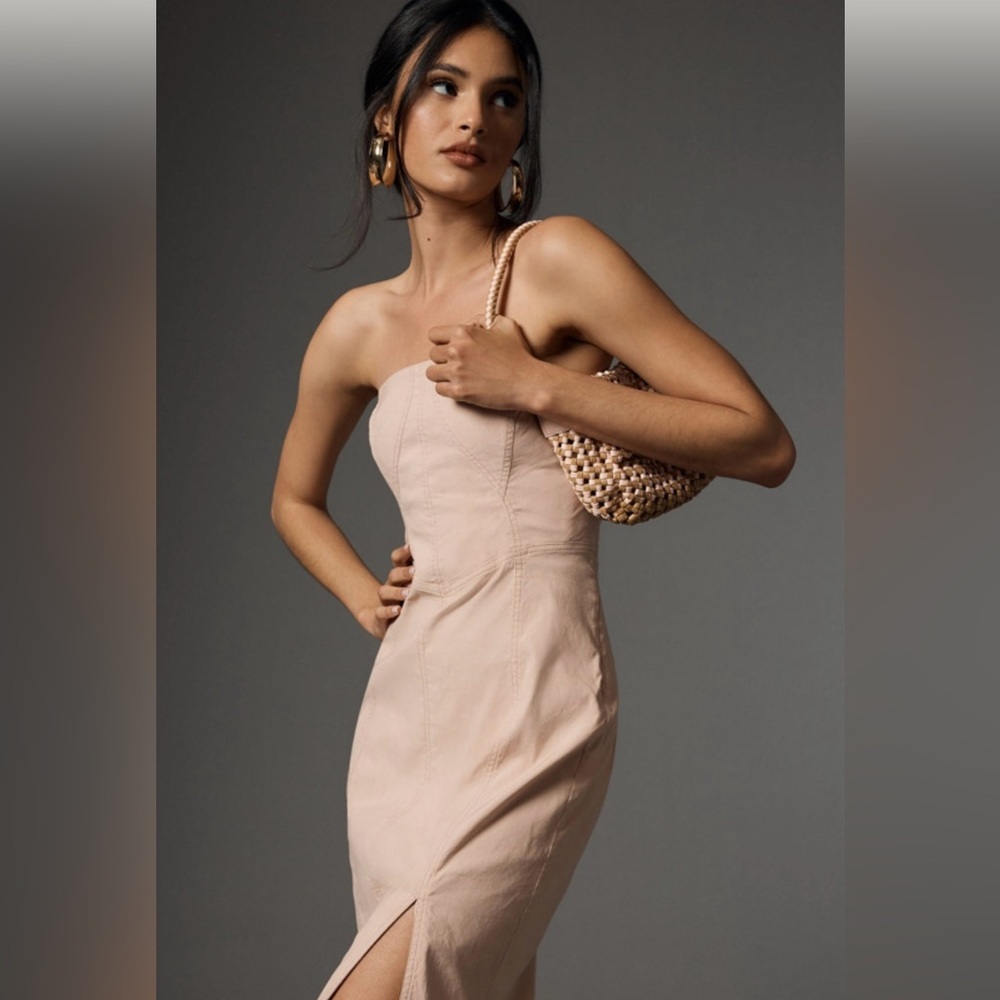 Anthropologie Pink Strapless Dress Cocktail size M front slit lots of stretch!